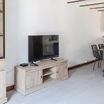 Holiday home 2 Bedroom Pet Friendly In *