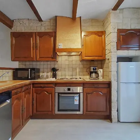 Maison De 2 Acceptant Les Hébergement de vacances Treignes