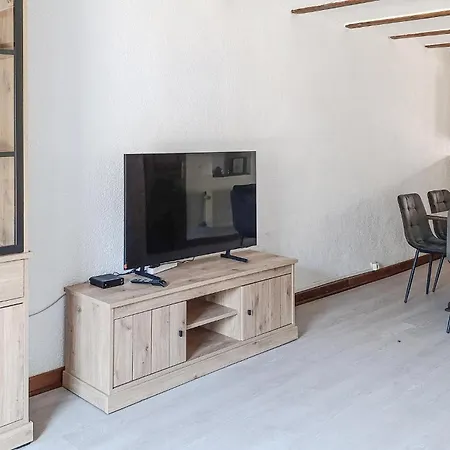 Semesterbostad 2 Bedroom Pet Friendly In *