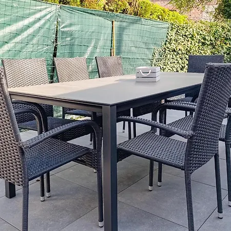 2 Bedroom Pet Friendly In Treignes