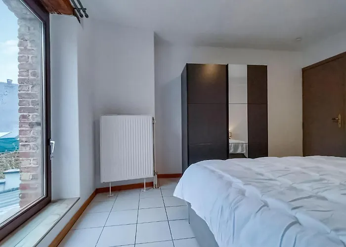 Vakantiehuis 2 Bedroom Pet Friendly In Treignes