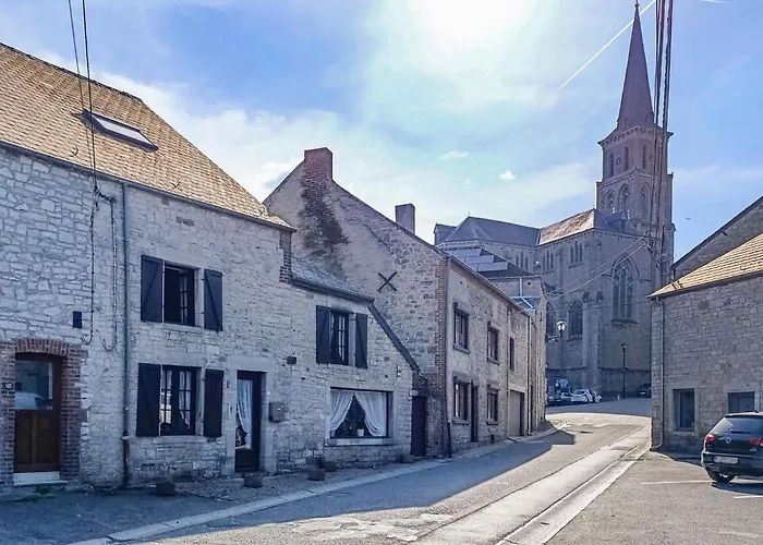 Vakantiehuis 2 Bedroom Pet Friendly In Treignes